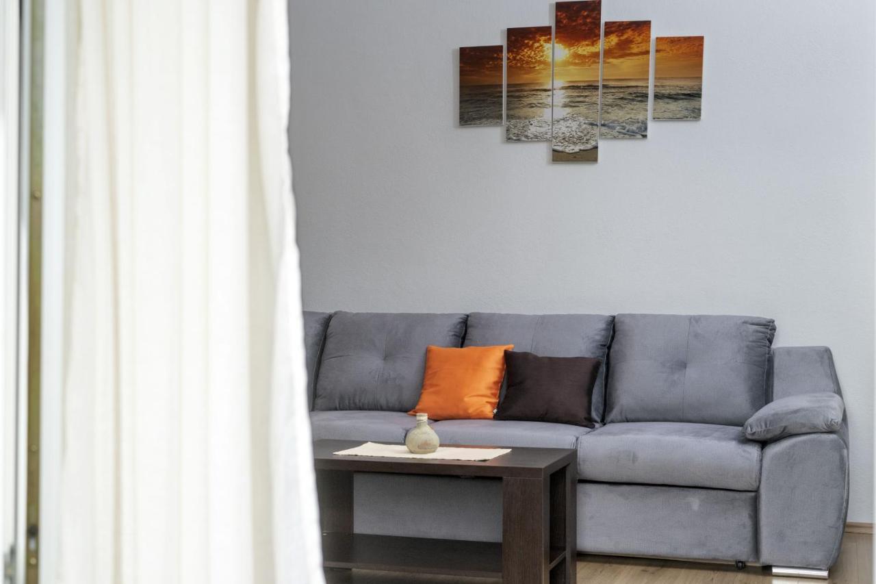 Apartment Jelcic Podstrana Bagian luar foto
